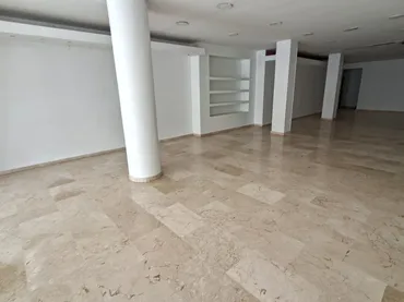 Local comercial en  Avinguda Ancha de Castelar 550 - Foto 9
