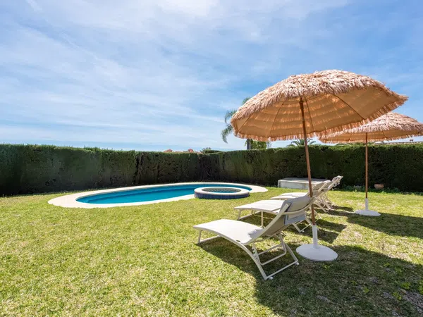 Casa independiente en calle Monte Biarritz, 94 - Foto 5