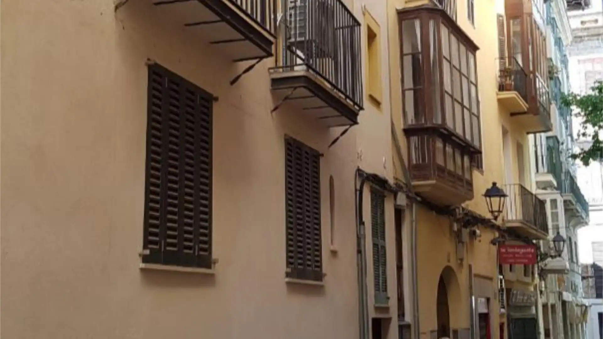 Piso en  Carrer del Sant Crist 4 - Foto 1