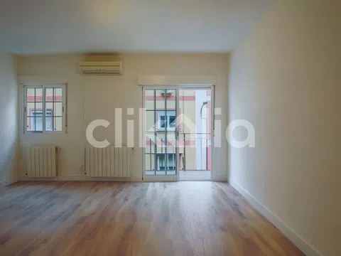 Piso en calle de Josué Lillo