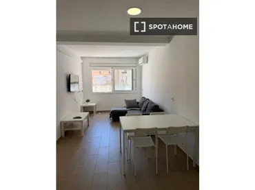 Piso en Cornellà de Llobregat - Foto 1