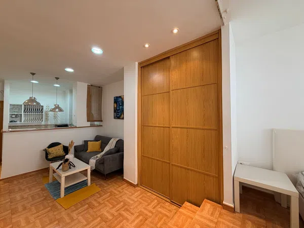 Estudio en Calle Jerez Perchet, 26, Cortijo Bazán - Los Casinis - Los Cipreses - Foto 5