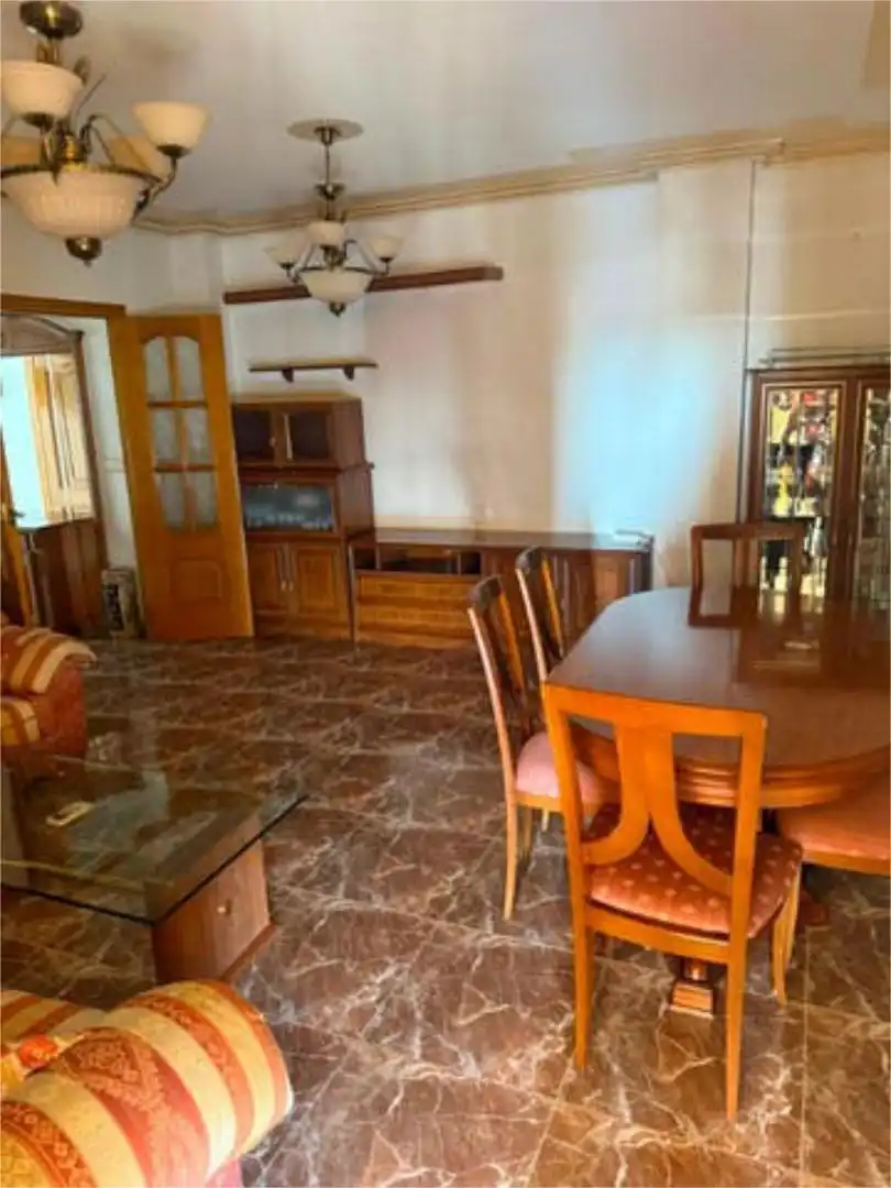 Piso en zona nueva - Foto 2