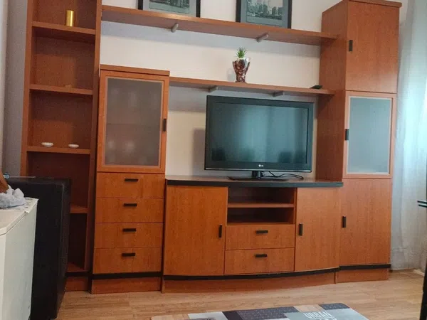 Estudio en calle Azafranal, 1