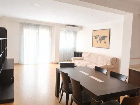 Piso en calle de Concha Espina, 10