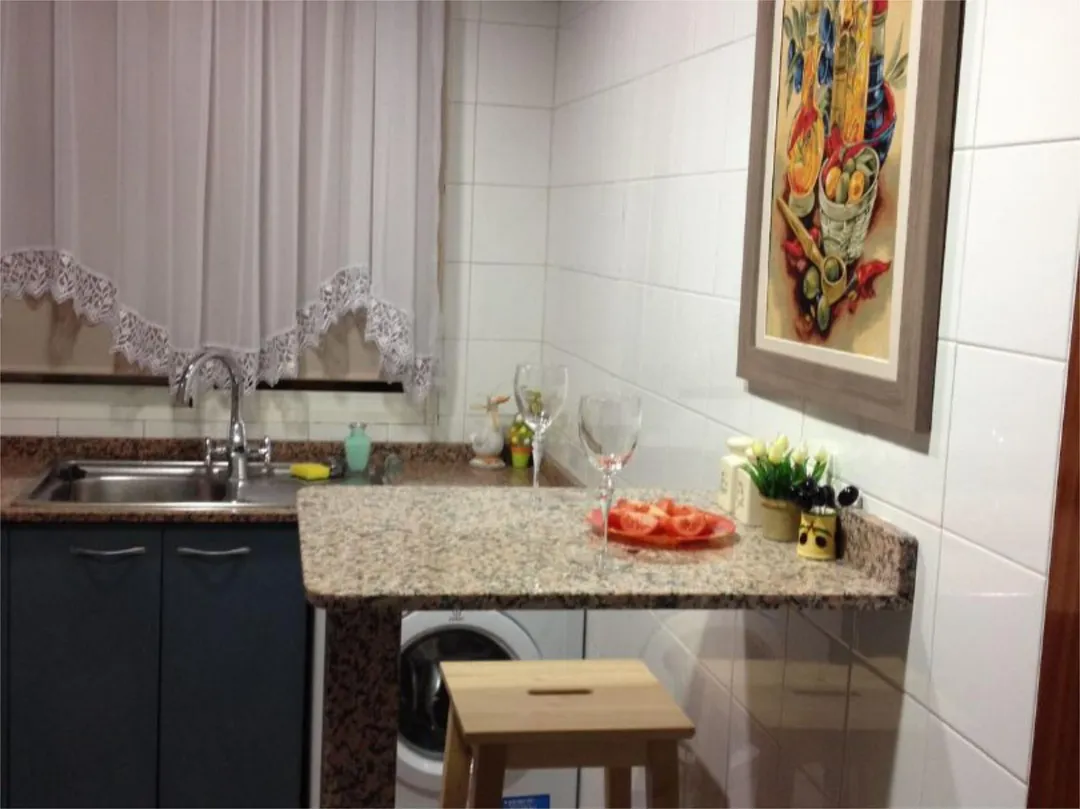 Piso en  Carrer de Yecla 25 - Foto 6