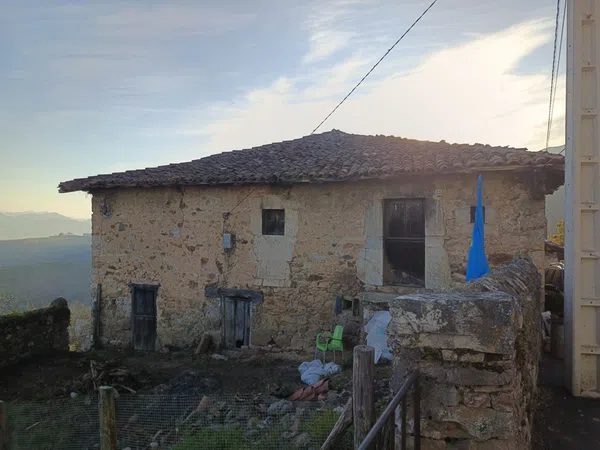 Casa de pueblo en Lugar Cofiño, 44 - Foto 2