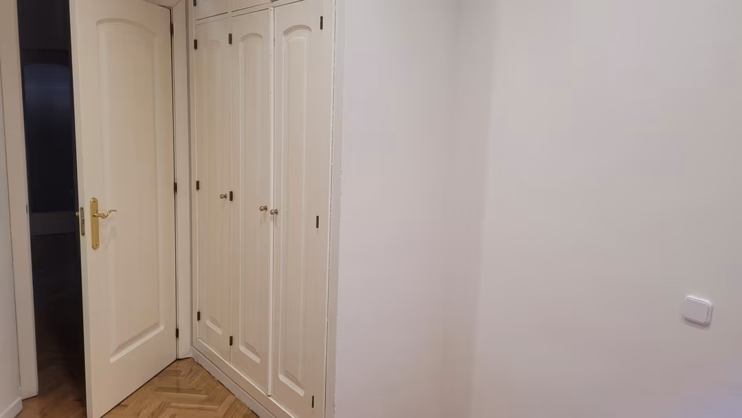 Piso en  Glorieta Francisco de las Cabezas 3 - Foto 6