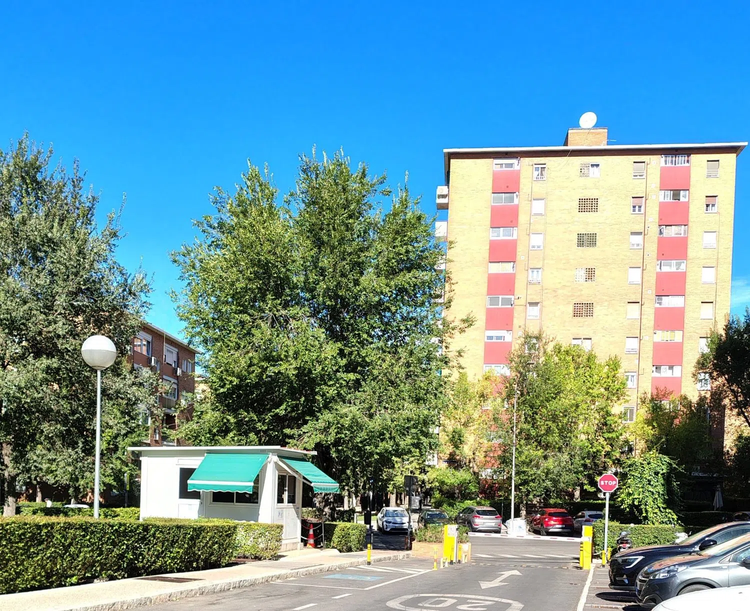 Piso en calle Pico de los Artilleros, 25 - Foto 3