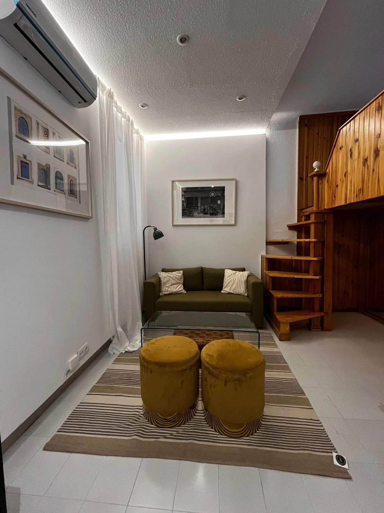 Estudio en calle de Sandoval, 13 - Foto 1