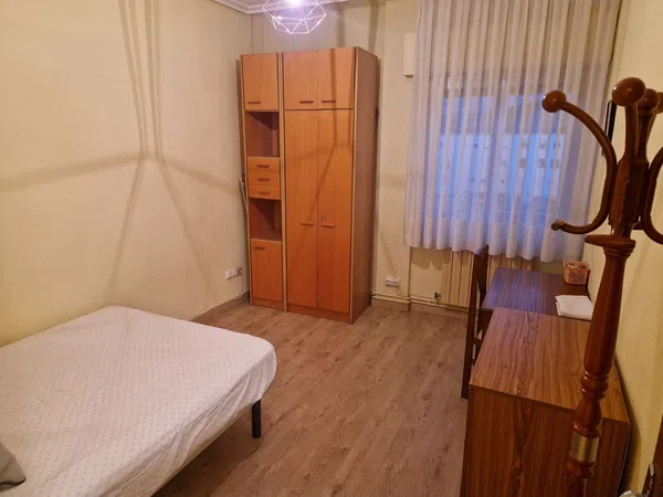 Piso en Avenida de la Paz, 73, Residencia, Residencia - Foto 5
