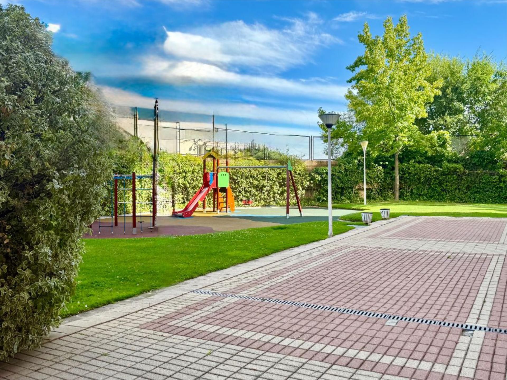 Piso en  Calle de Yerma 8 - Foto 20