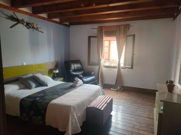 Chalet adosado en Calle Real de Poniente, 32 - Foto 2