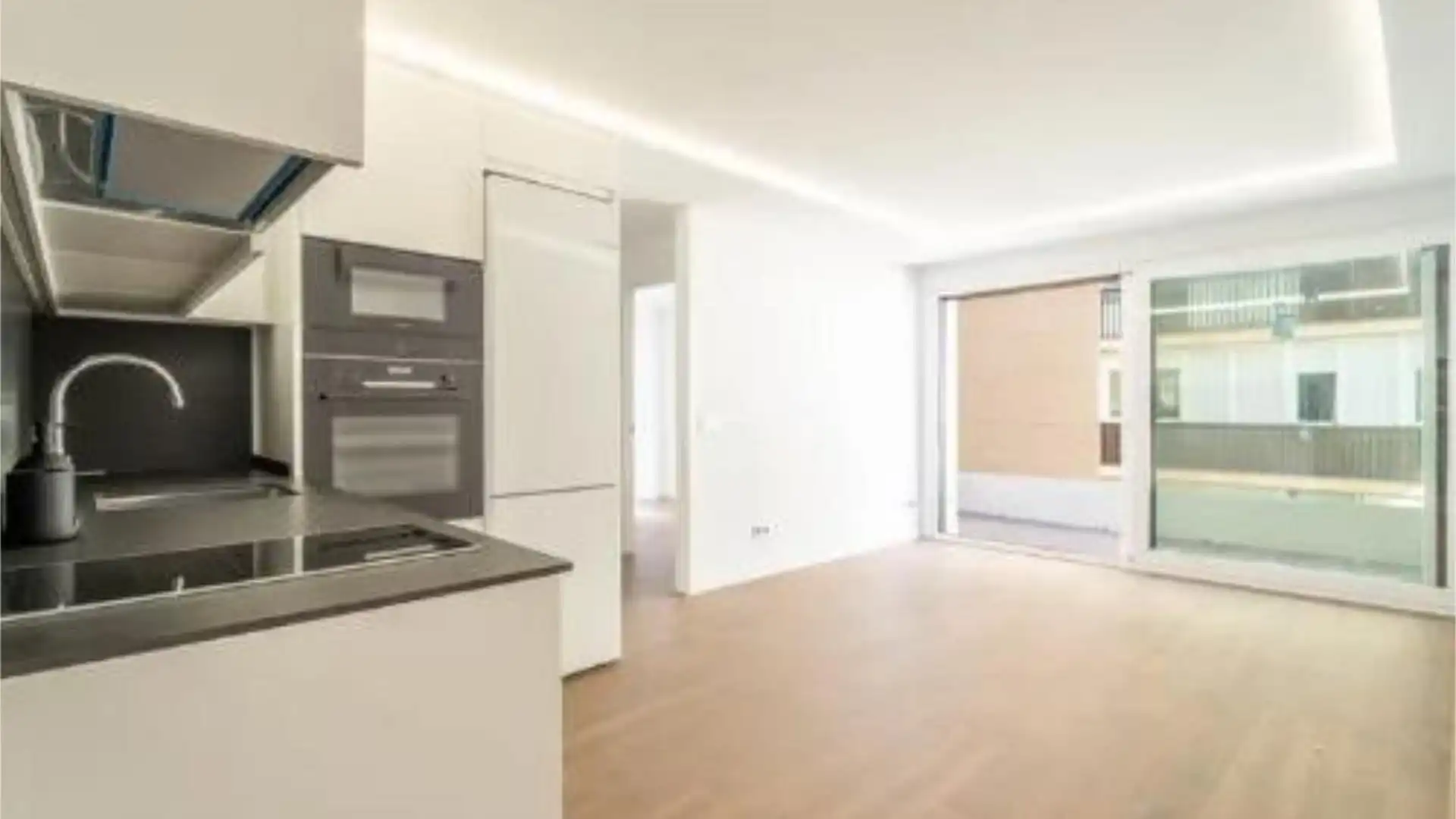 Piso en  Calle Pintor Guerrero del Castillo 2 - Foto 22