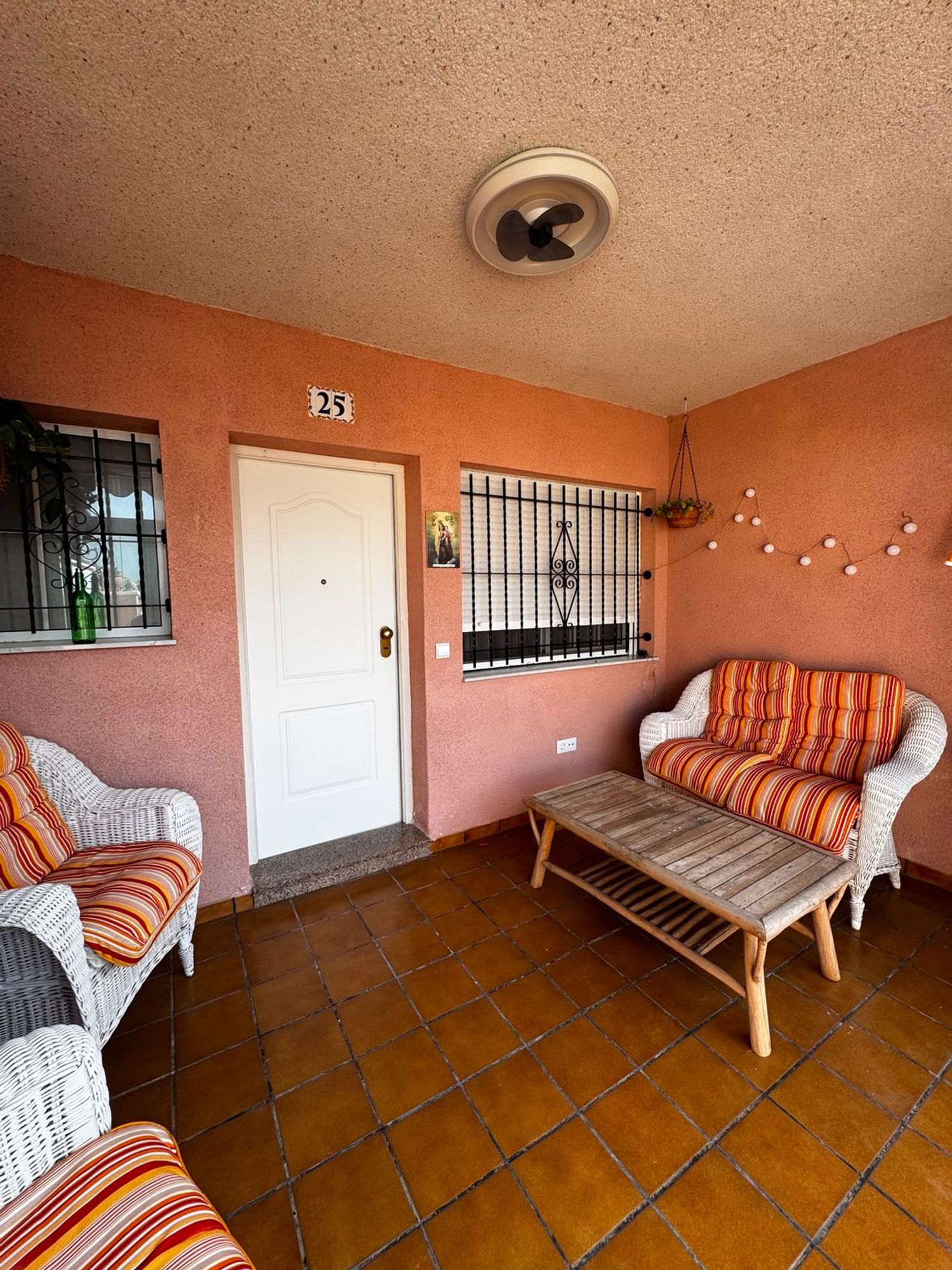 Chalet adosado en Calle Margaritas, 25, Los Peñascos-El Salero-Los Imbernones, Los Peñascos-El Salero-Los Imbernones - Foto 4