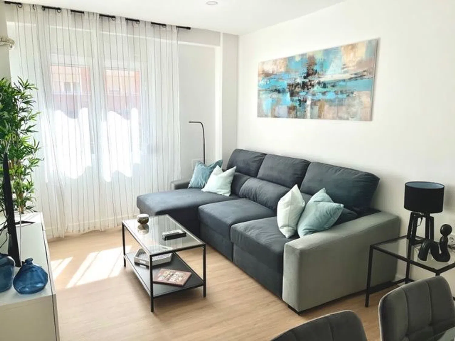 Piso en plaza Sardoy, 2