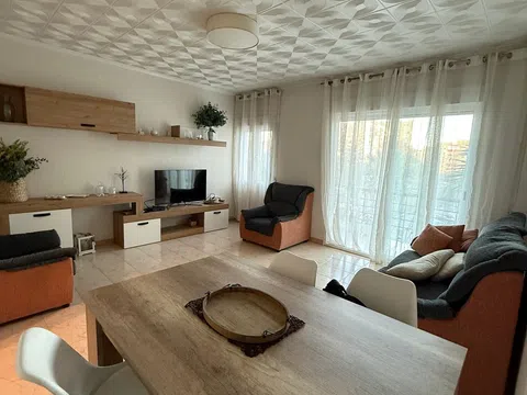 Piso en calle de la Princesa Merce, 5