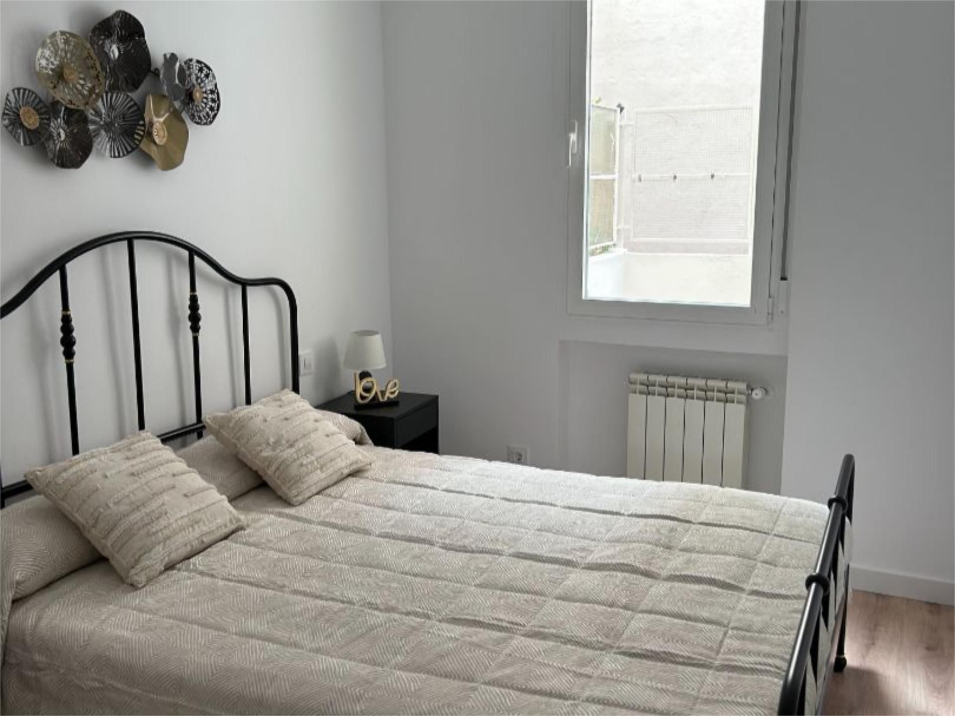 Piso en  Calle del General Lacy 42