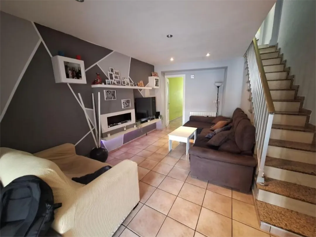 Casa adosada en  Carrer de Còrdova 242 - Foto 9