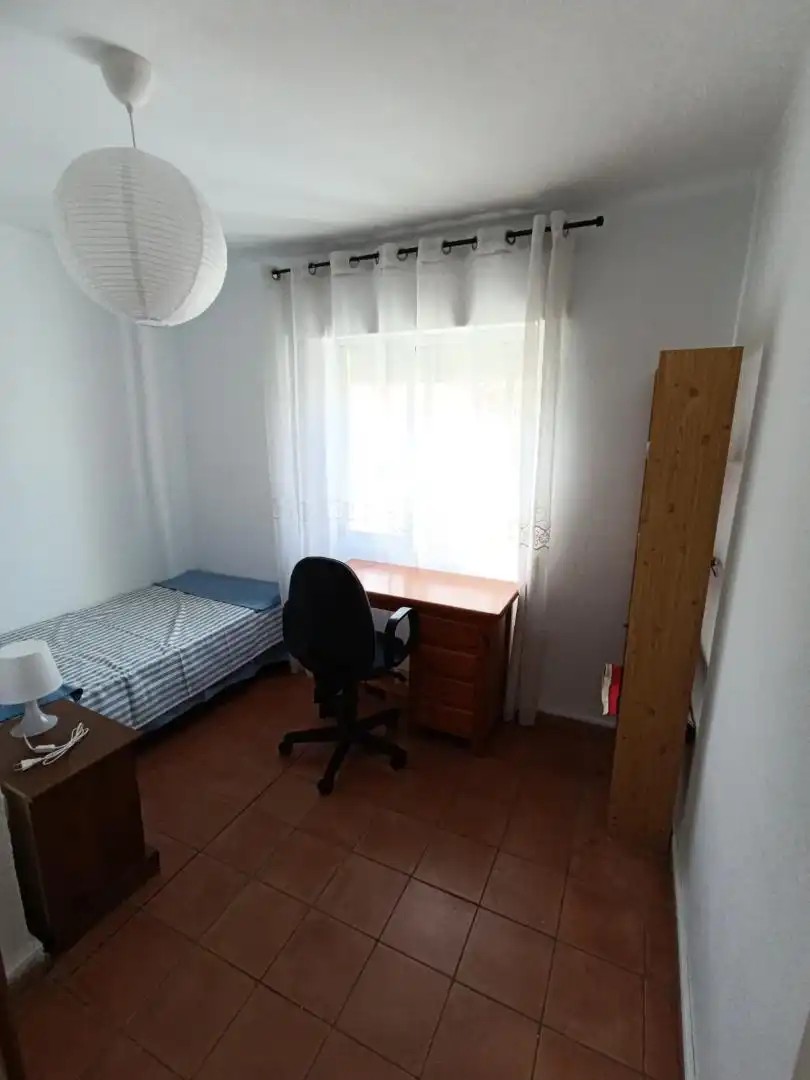 Piso en  Calle de Angelita Capdevielle 8 - Foto 15