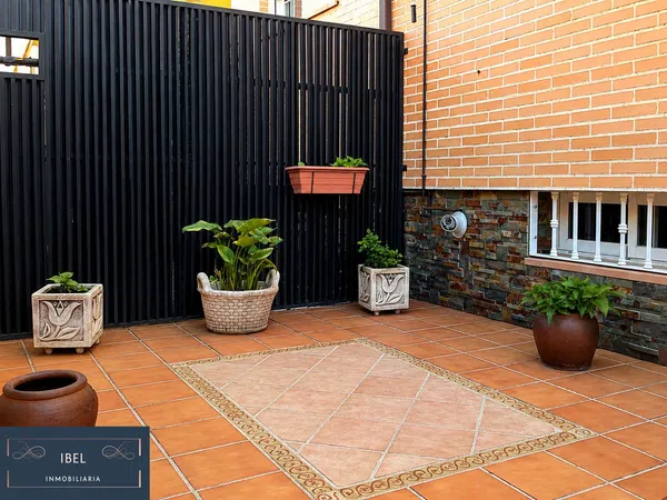 Chalet adosado en Calle José Zorrilla, 13, Ensanche, Ensanche - Foto 2