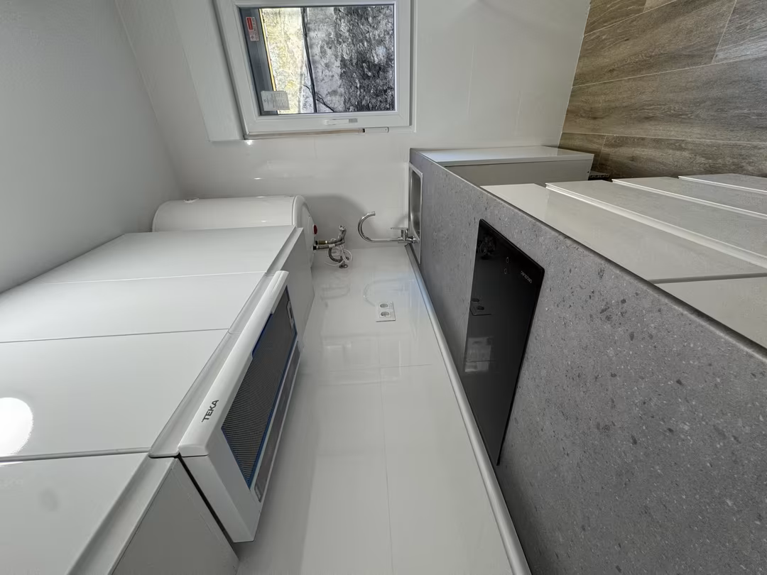 Piso en  Calle Jean León 9 - Foto 9