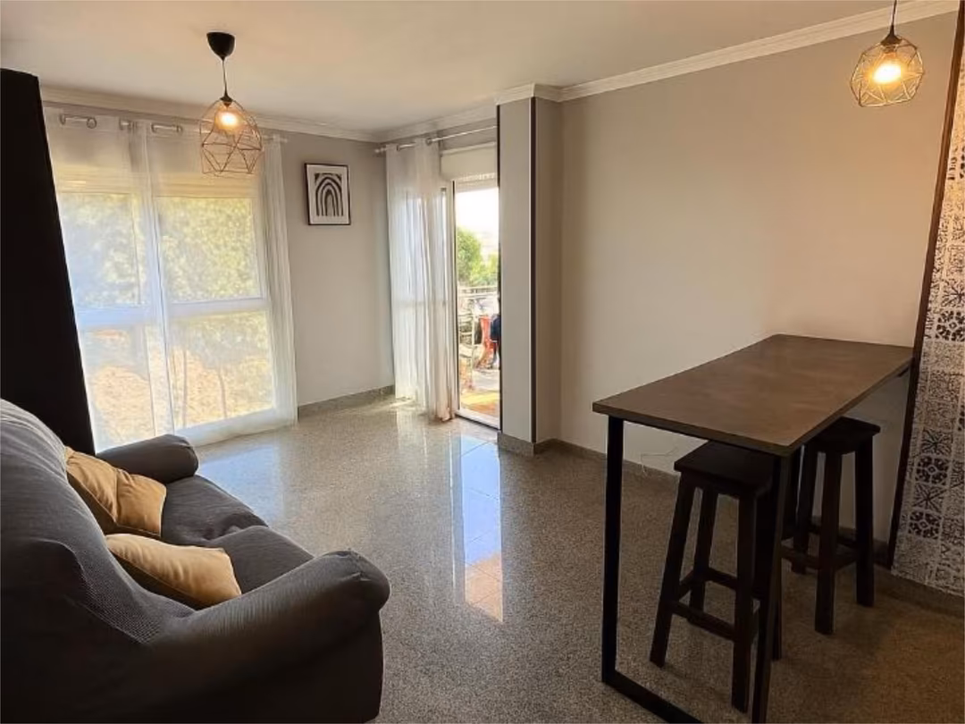 Piso en  Calle Célebes Barat 46 - Foto 5