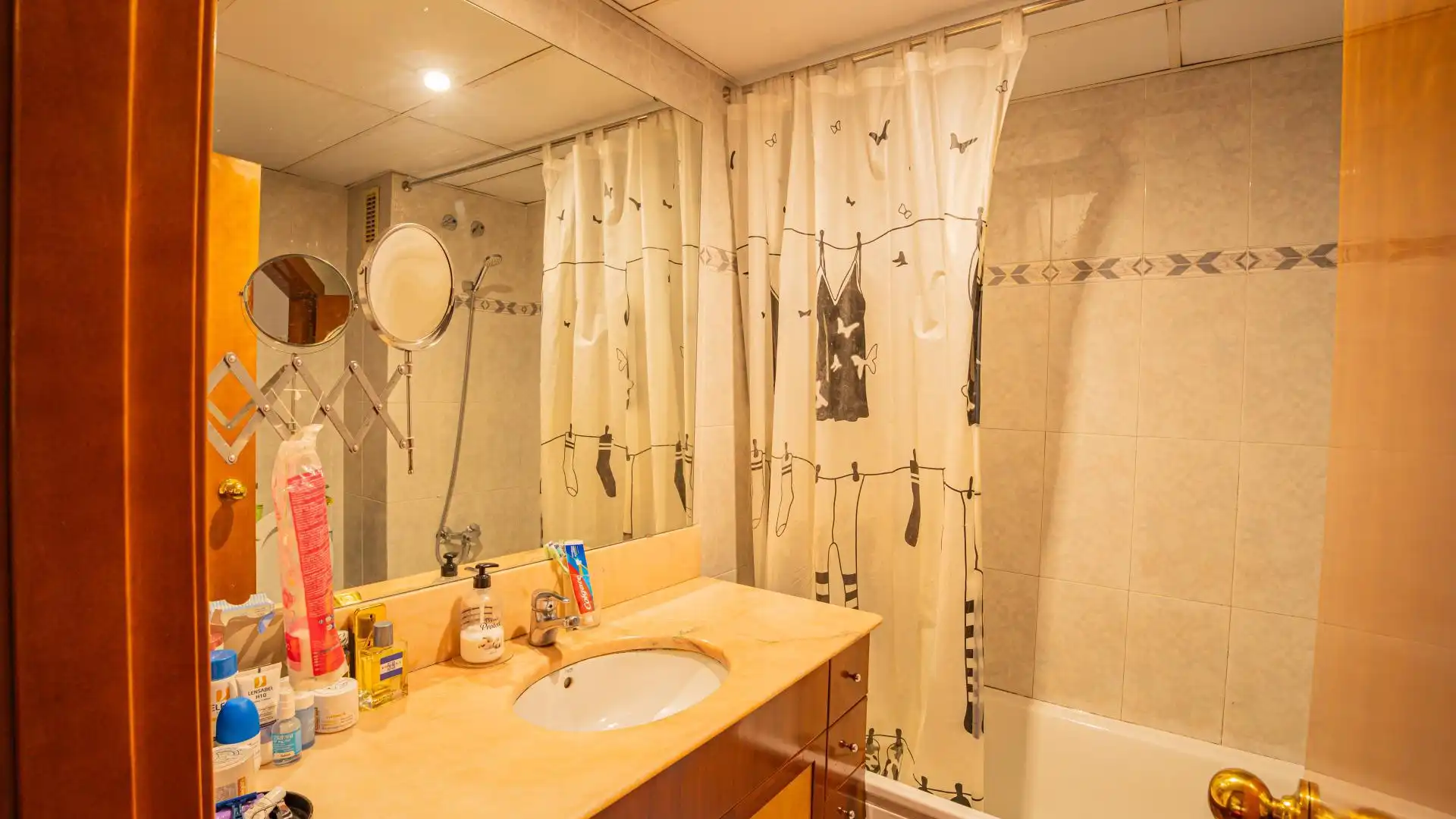 Piso en  Carrer de Roger de Flor 154 - Foto 13