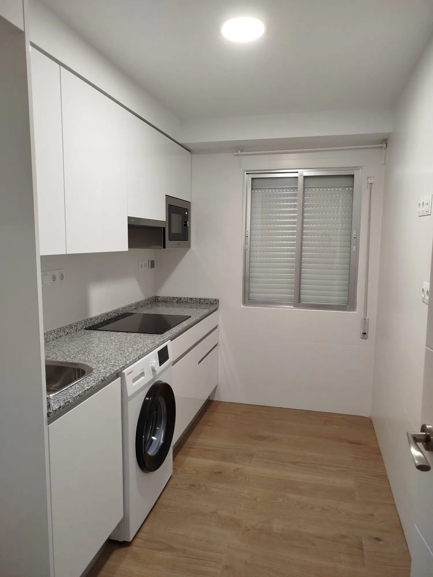 Piso en calle de Ponferrada, 40 - Foto 6