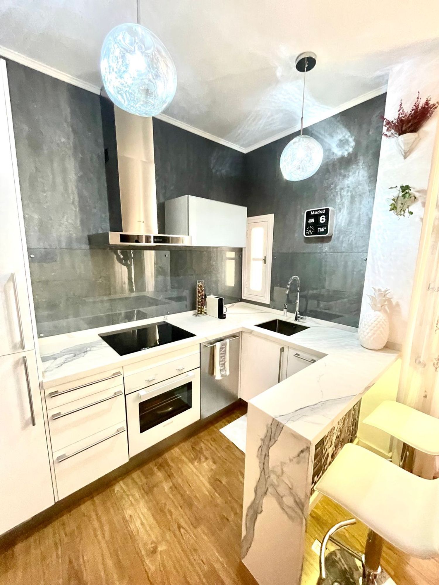 Piso en calle de San Hermenegildo, 31 - Foto 4