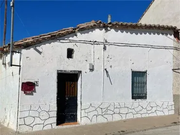 Casa adosada en  Calle Real 30 - Foto 1