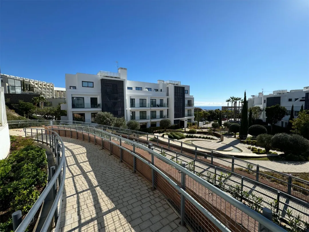 Piso en avenida Av. 8 de Marzo 3 - Foto 7