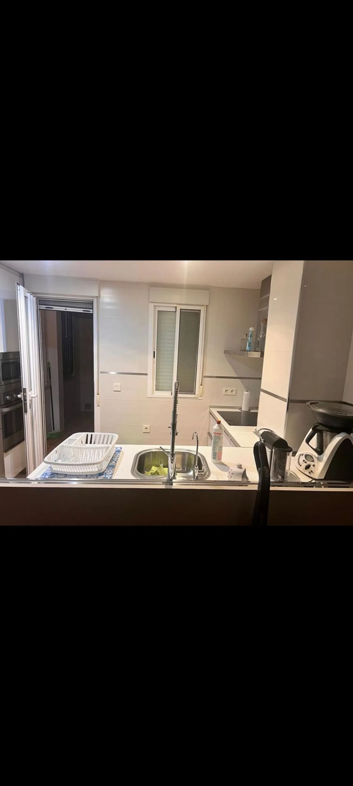 Piso en calle Luis Ponce de León, 14