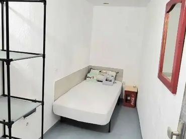 Apartamento en  Calle Poetas Españoles 3 - Foto 6