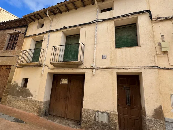 Casa de pueblo en Calle Rafael Gasset, 15 - Foto 1