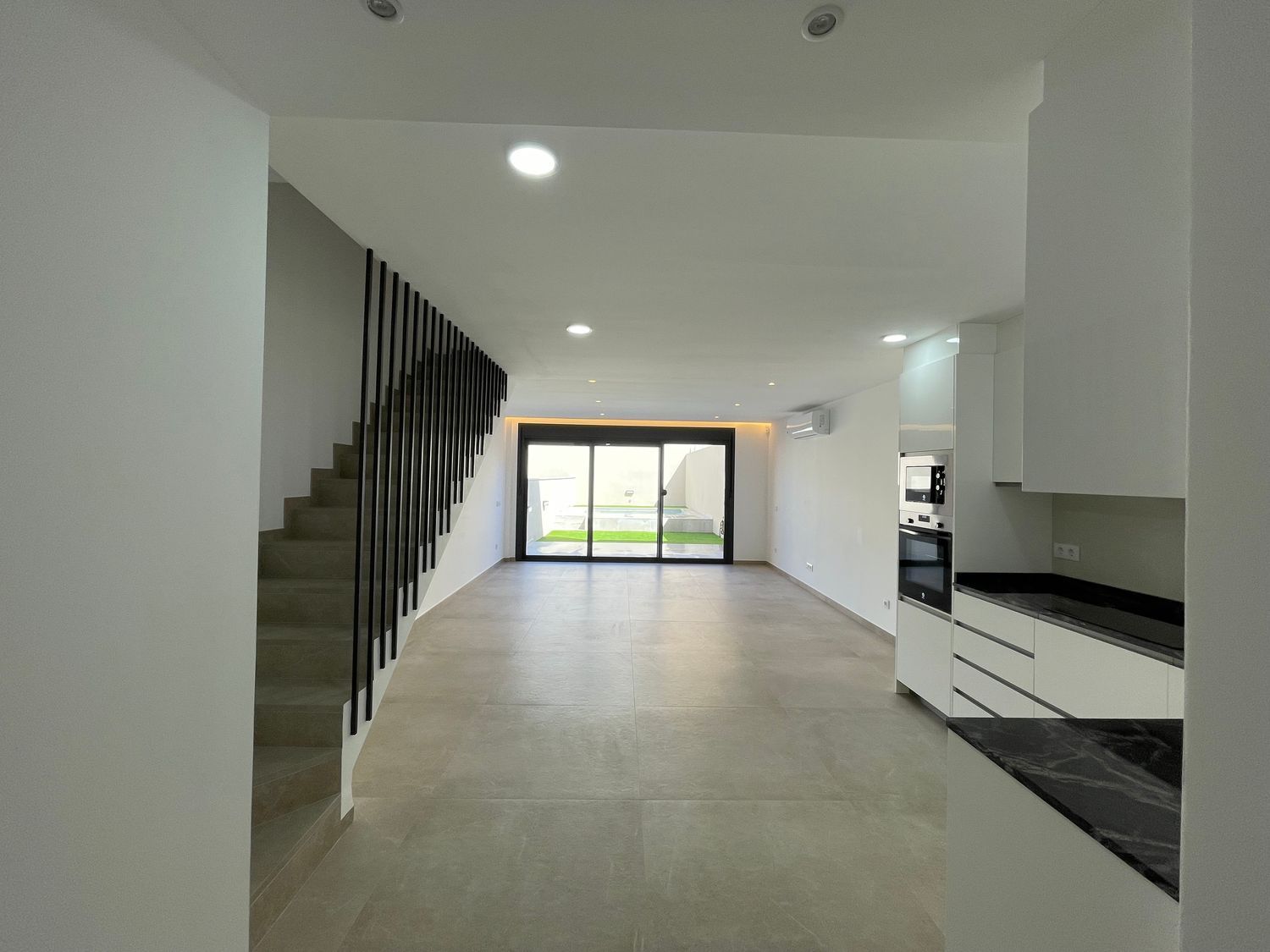 Chalet adosado - Foto 6