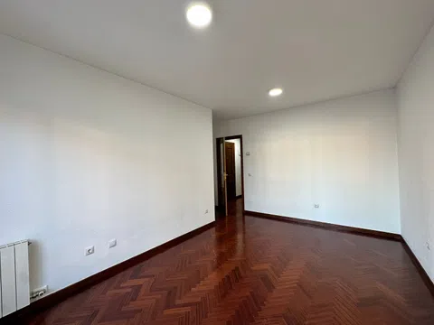 Piso en camino del Calvario, 7