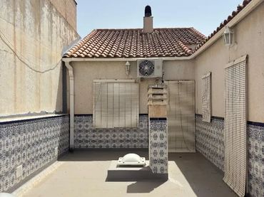 Piso en  Calle Profesor Joaquín Hellín López 3 - Foto 10