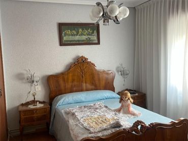 Casa adosada en  Calle Ronda del Cristo 21 - Foto 6