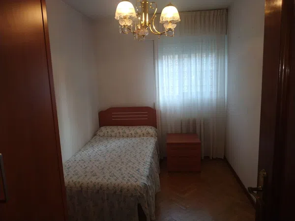 Chalet adosado en Orcasitas - Foto 15