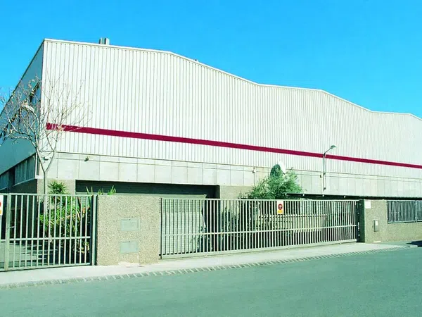 Nave en Calle de la Fonolleda - Foto 1