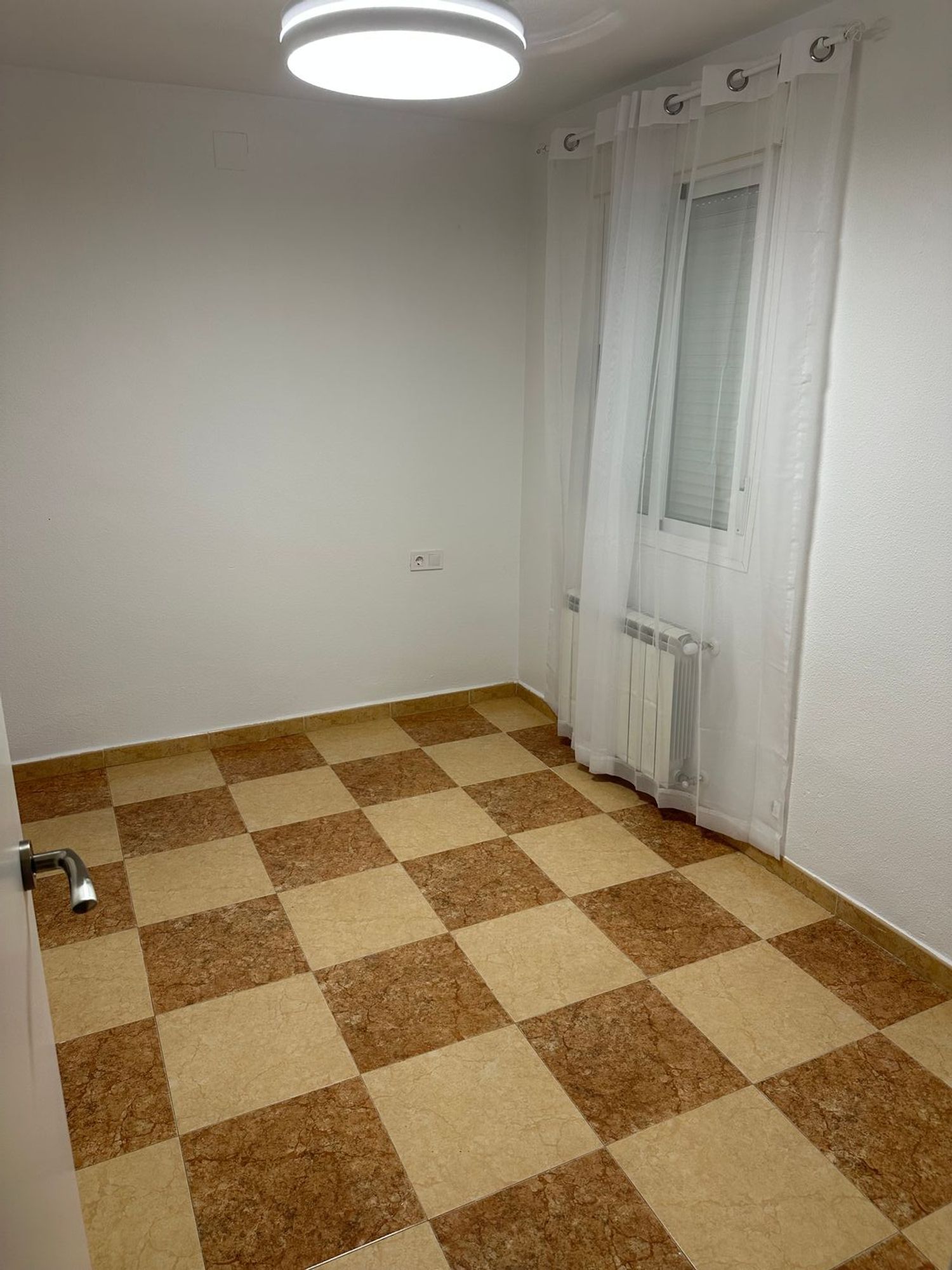 Chalet pareado en Plaza del Amor, 11, Sur, Sur - Foto 5