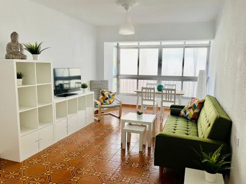 Piso en calle Tulipán, 4