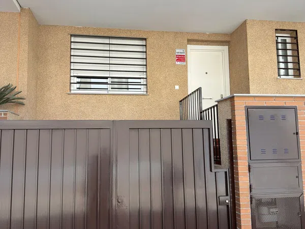 Chalet adosado en Calle Alheli, 48, Zona Poniente - Foto 1