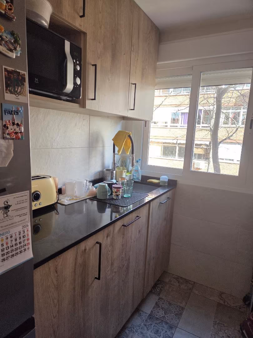 Piso en  Calle Paredes de Nava 13 - Foto 5