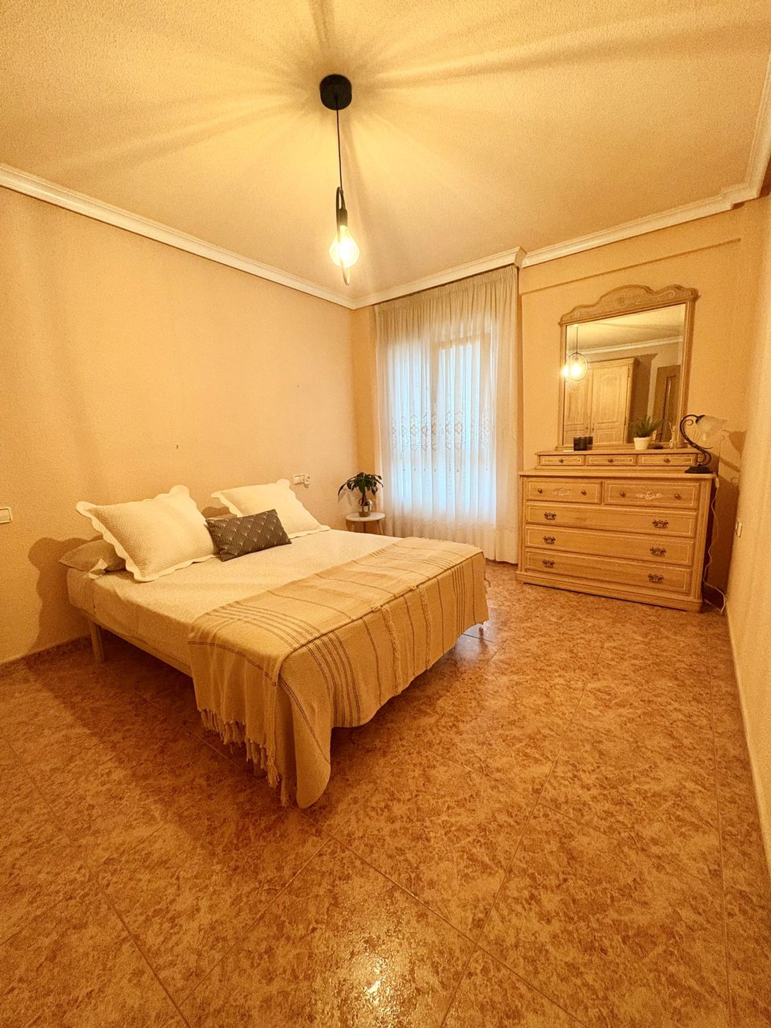 Piso en calle de la Constitució, 4 - Foto 5