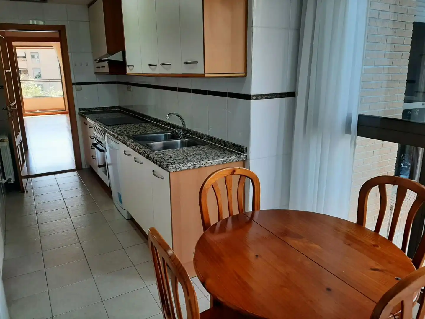 Piso en  Carrer de la Marina Baixa 5 - Foto 8