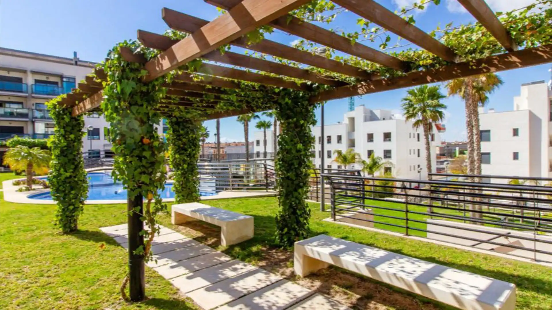 Piso en  Carrer Pintor Sorolla 8 - Foto 23