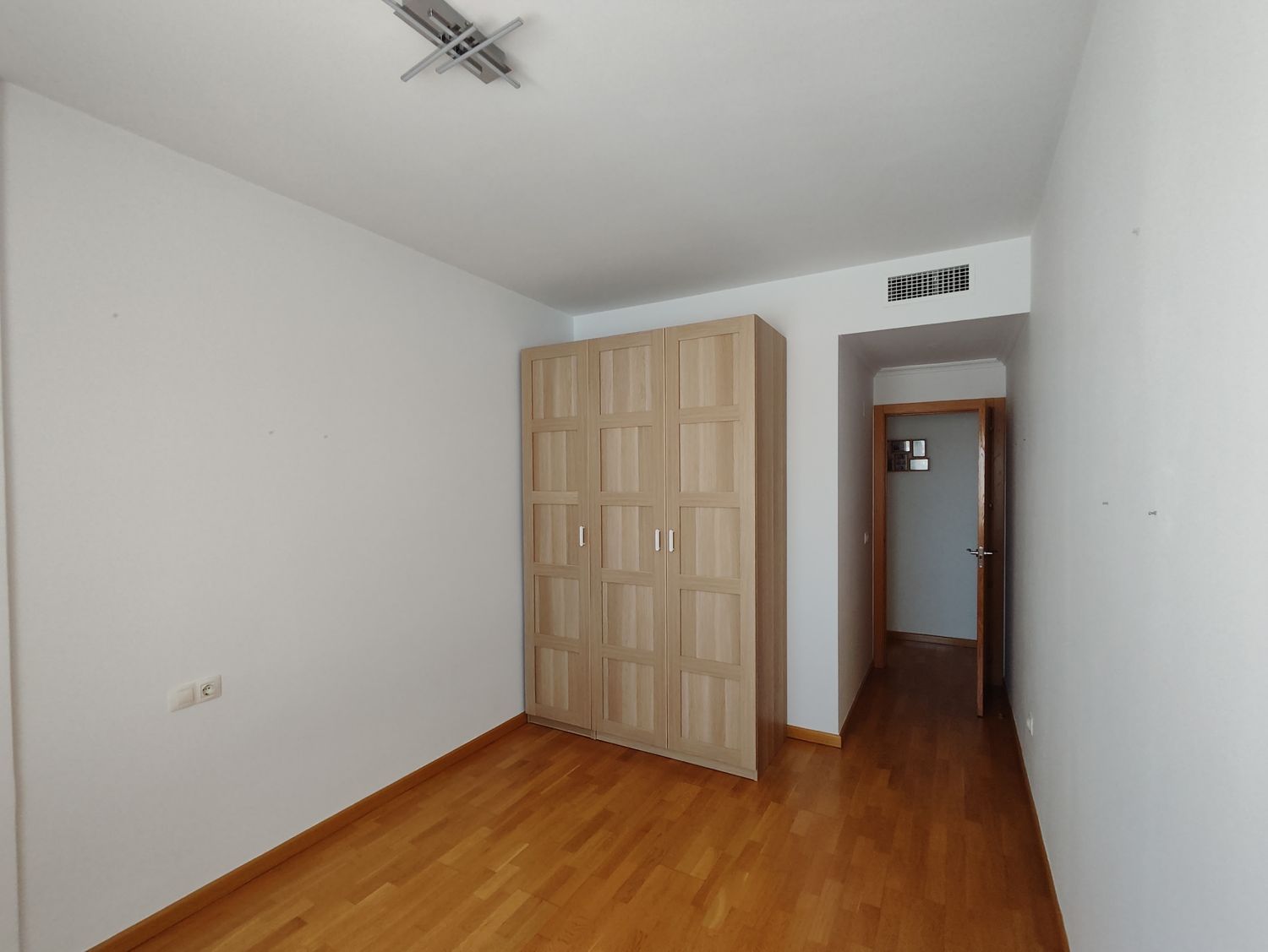 Piso en Avenida de los Reyes Católicos, 64 - Foto 7