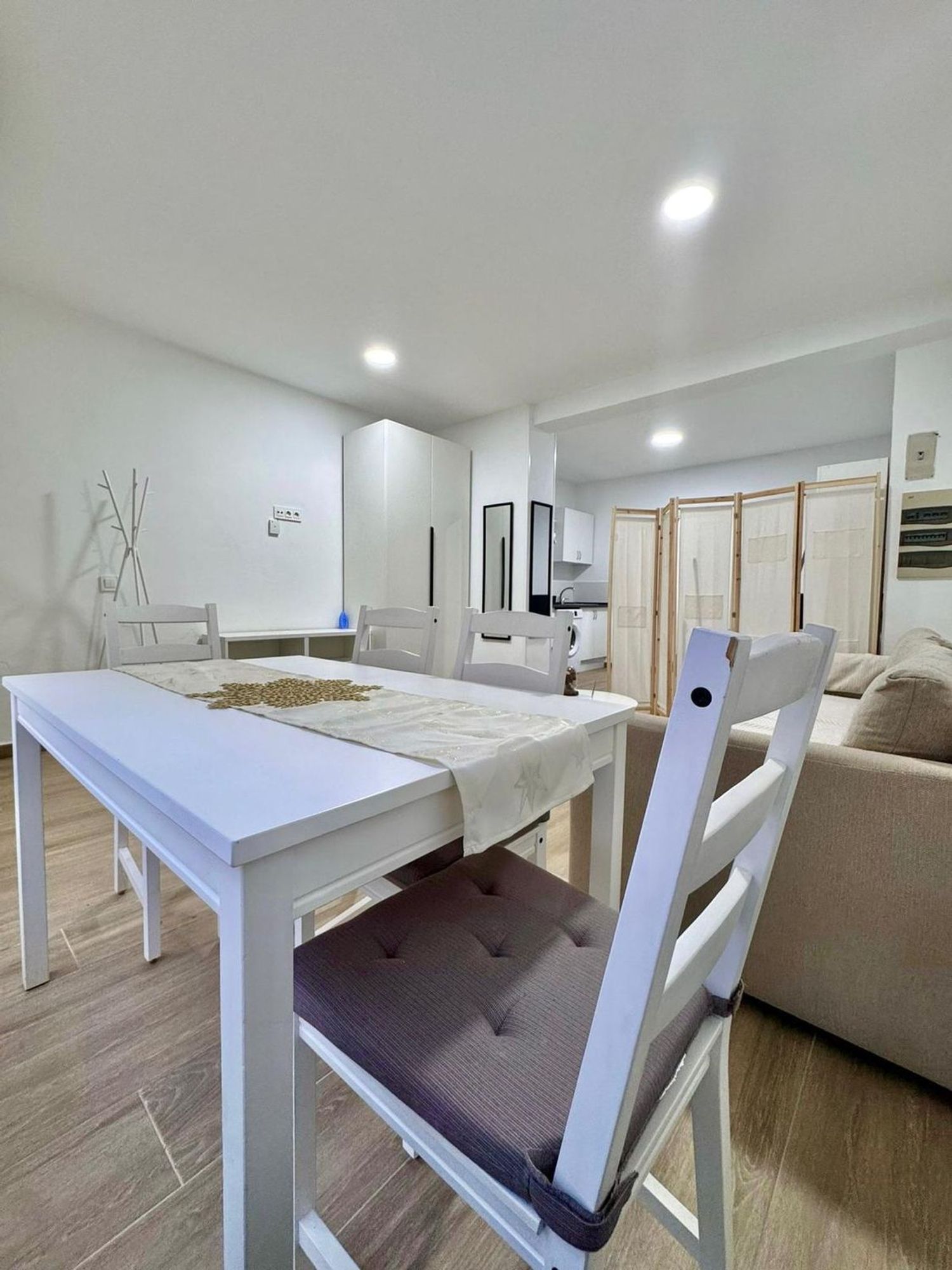 Estudio en Calle de Etruria - Foto 9